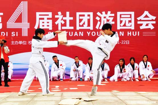 说明: C:\Users\wy\AppData\Local\Temp\Rar$DIa10204.45929\IMG_6561(20200331-205225)_副本.jpg
